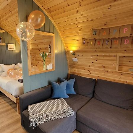 הוילה וולשפול Odli Glamping - Luxury Glamping Pod מראה חיצוני תמונה